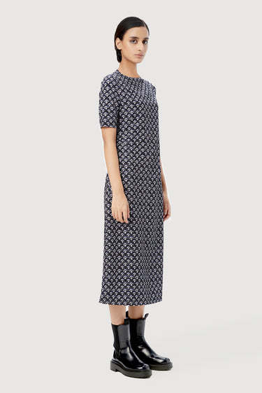 Slim Fit Raised Neck Dress in Scallops Print