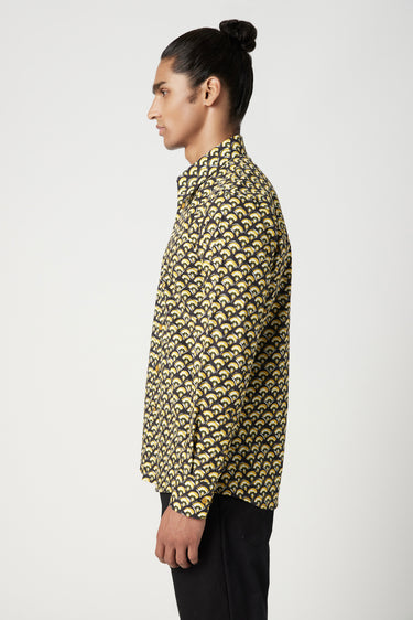 Regular Fit Button-Down Shirt in an All-Over Scallop Print