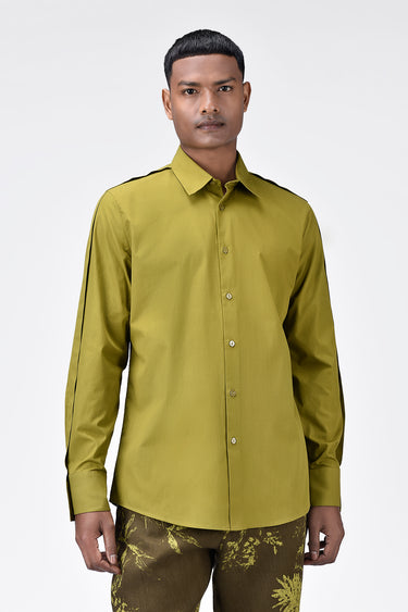 Regular Fit Men's Solid Button-Down Shirt