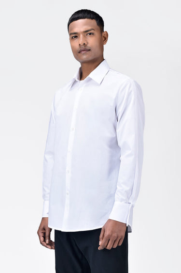 Regular Fit Men's Solid Button-Down Shirt